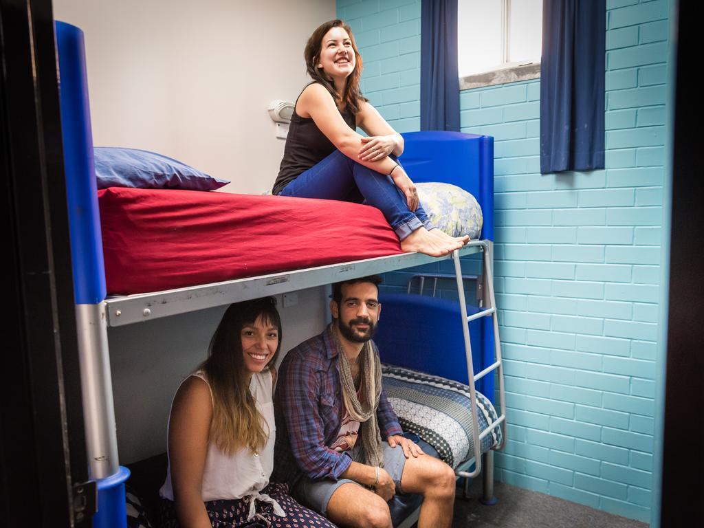 Blue Galah International Backpackers Hostel Adelaide Bagian luar foto